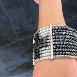Cuff bracelet black and white
